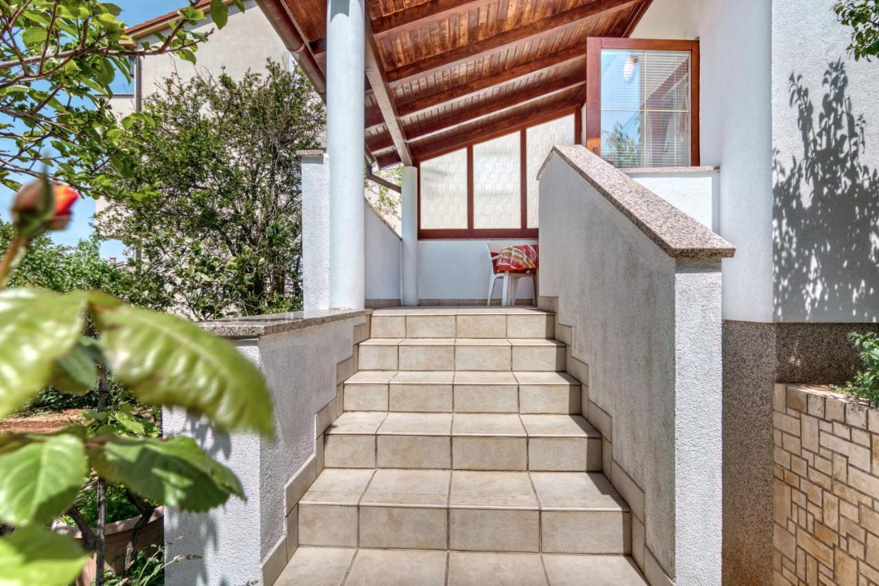 Apartmets Slavica 1644 Banjole Ngoại thất bức ảnh