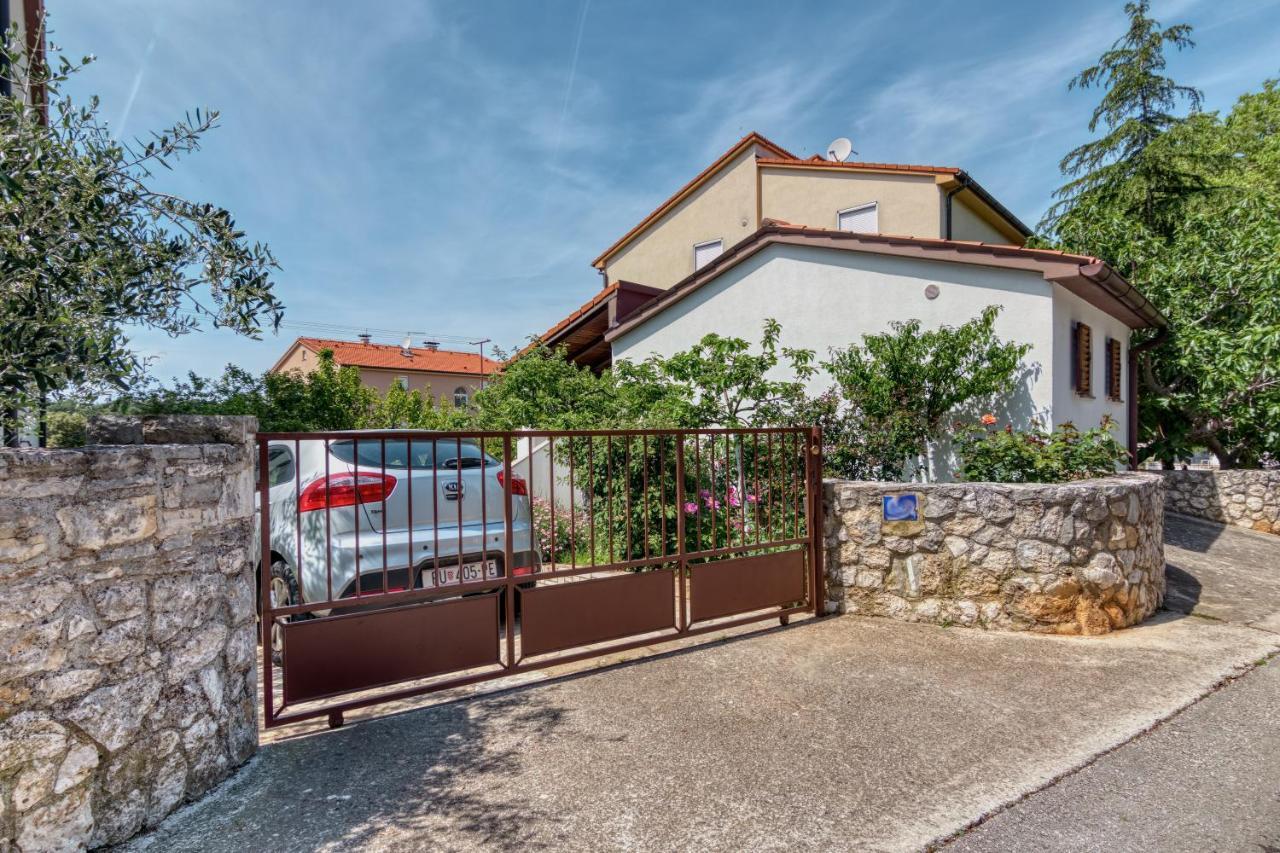 Apartmets Slavica 1644 Banjole Ngoại thất bức ảnh